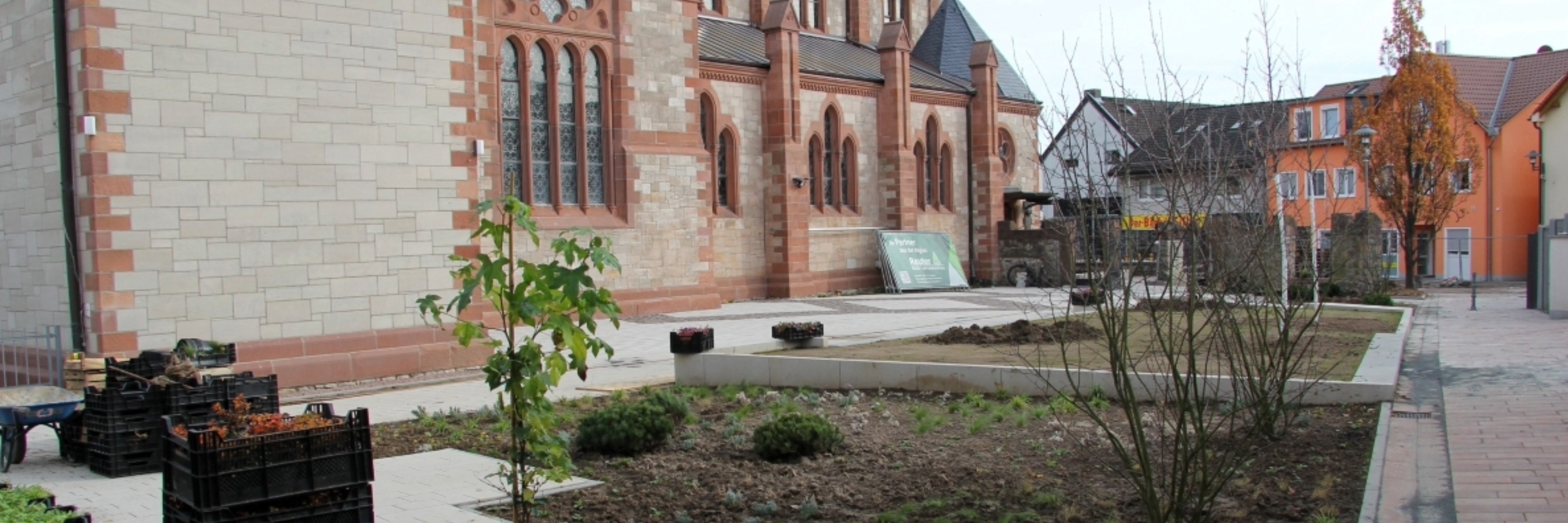 Umgestaltung Kirchenumfeld
