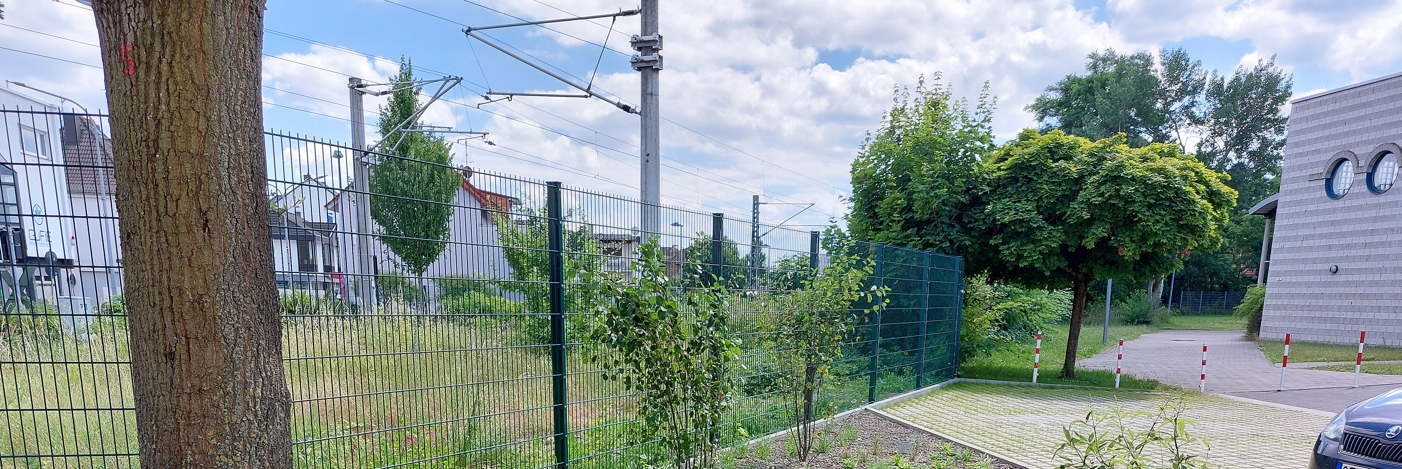 Gestaltung Kreuzungsbereich - Bahnübergang Dieburger Straße