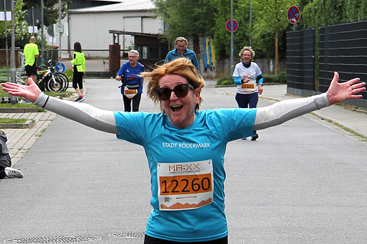 Erste Stadträtin Andrea Schülner beim Lauf.