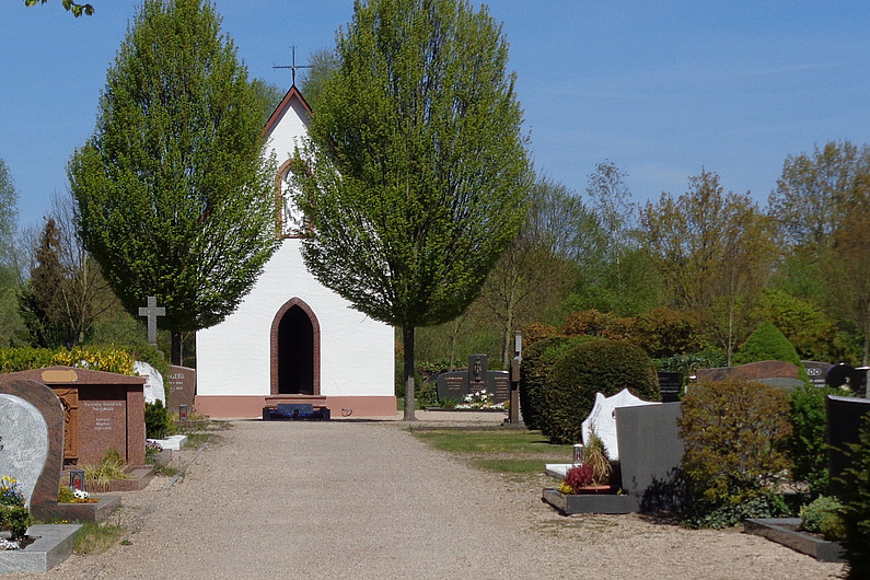 Kleine Kapelle, Friedhof Ober-Roden